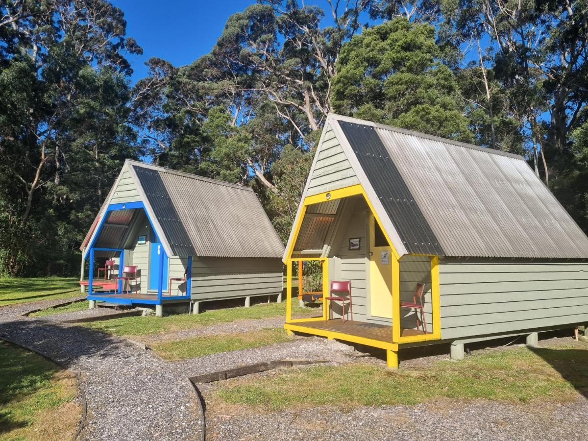 Strahan Backpackers Exterior photo